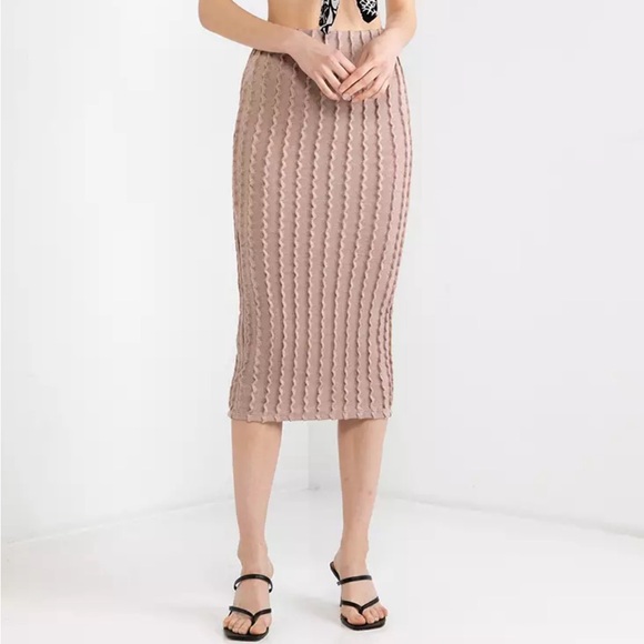 ZARA RIBBED MIDI SKIRT - Picture 7 of 7